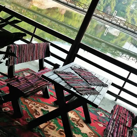 Guest house Pansion River 3*