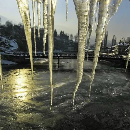 Gasthuis Pansion River Sarajevo